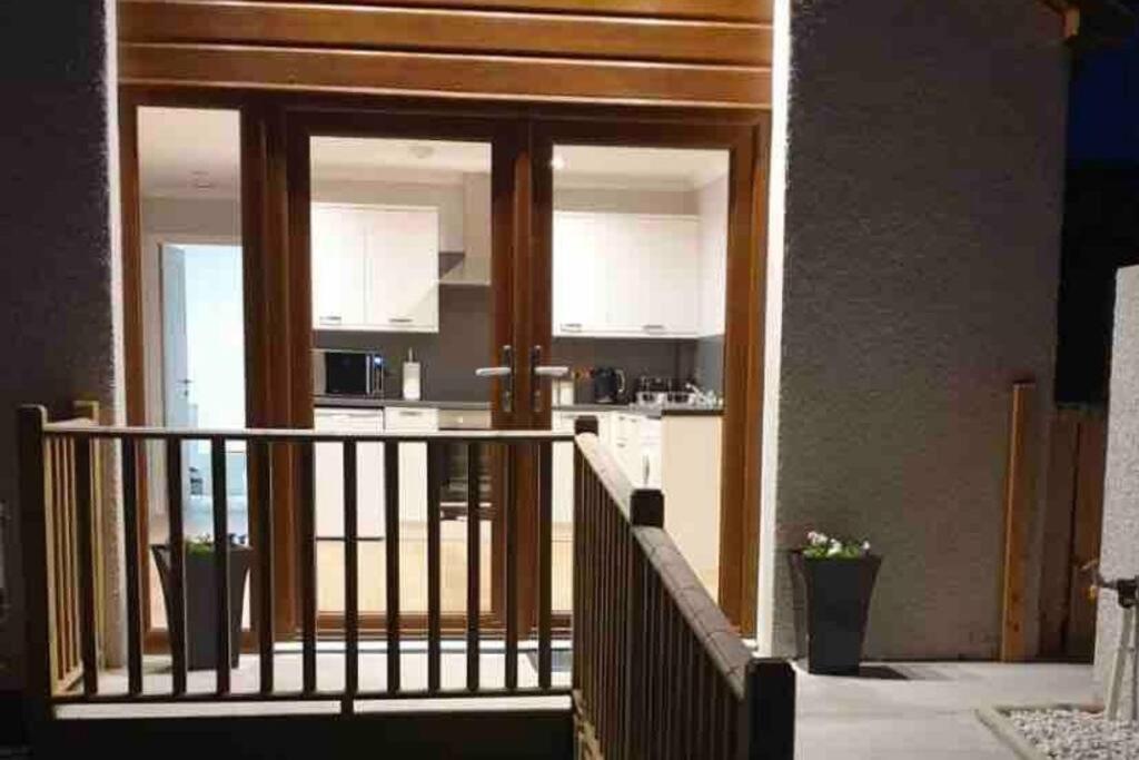 Rammal Lodge - Entire Home, Self Catering Apartment In إينفيرنيس المظهر الخارجي الصورة