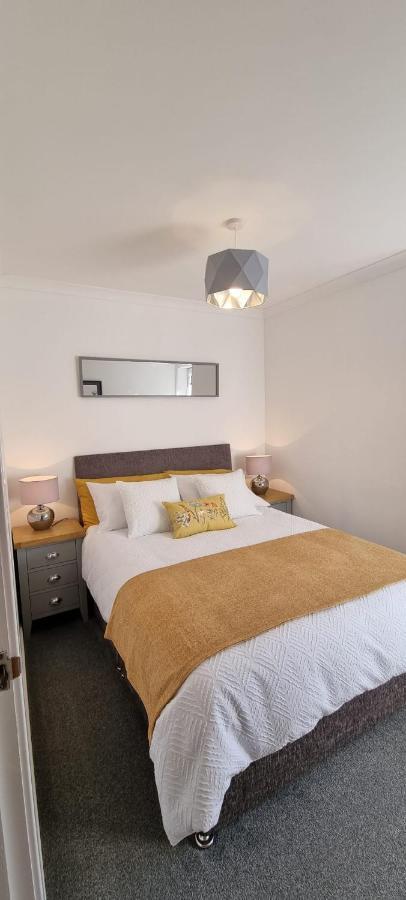 Rammal Lodge - Entire Home, Self Catering Apartment In إينفيرنيس المظهر الخارجي الصورة